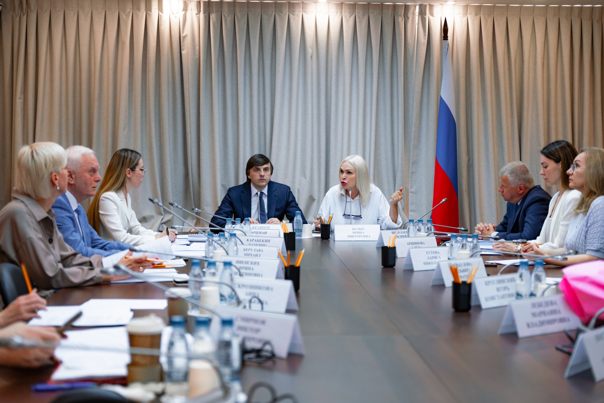 Итоги 2024 года в сфере образования обсудили на заседании Комитета Госдумы по просвещению.